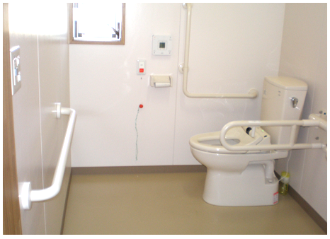 多目的トイレ